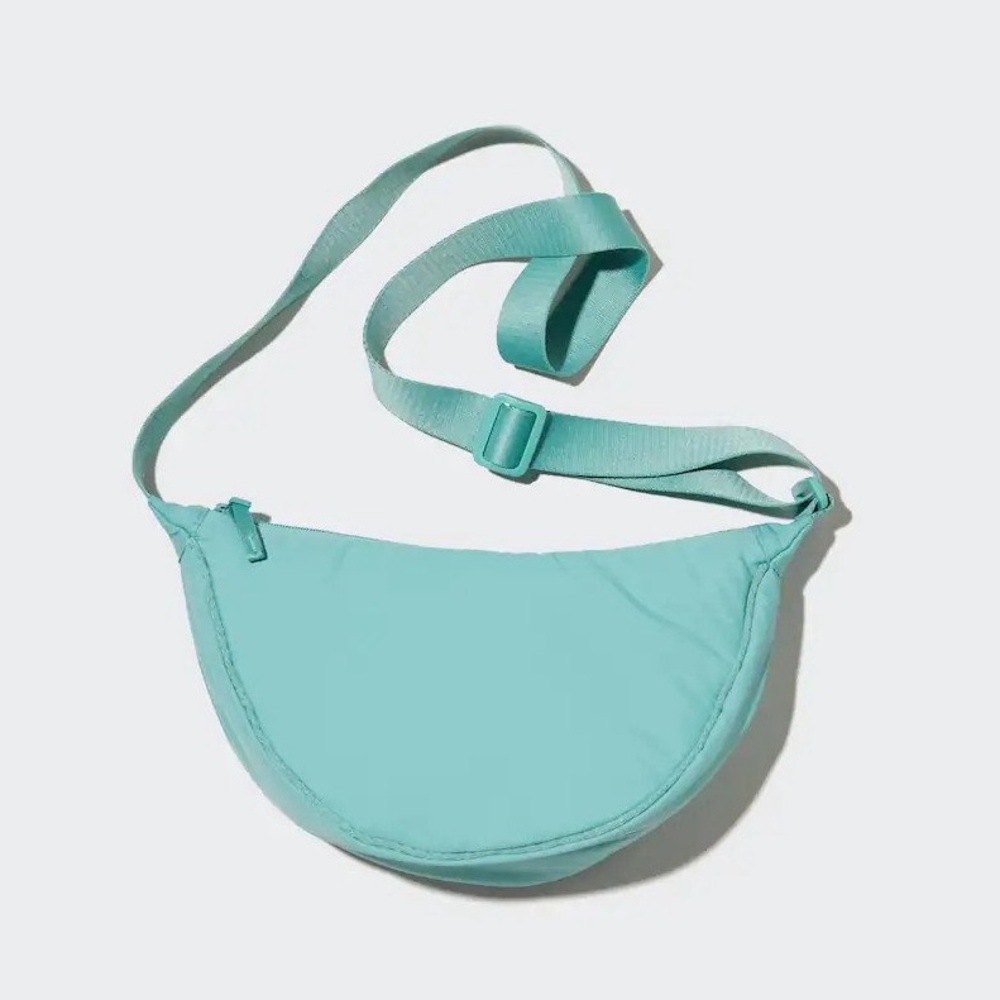 NWT Uniqlo Aqua Round Mini Shoulder Bag